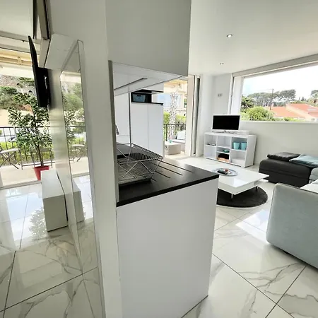 Marine - Maeva - Climatise Bord De 2 Pieces 4 Personnes - Prestige Mae-6153 Санари-сюр-Мер