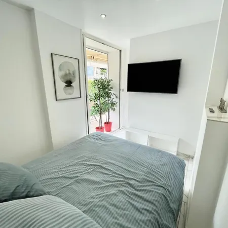 Апартаменты Marine - Maeva - Climatise Bord De 2 Pieces 4 Personnes - Prestige Mae-6153 Санари-сюр-Мер