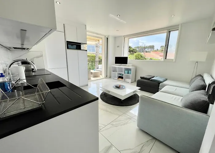 Апартаменты Marine - Maeva - Climatise Bord De 2 Pieces 4 Personnes - Prestige Mae-6153 Санари-сюр-Мер