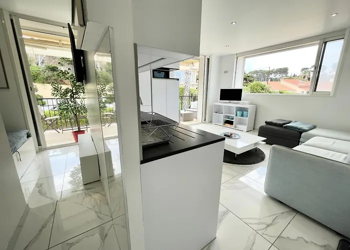 Marine - Maeva - Climatise Bord De 2 Pieces 4 Personnes - Prestige Mae-6153 Санари-сюр-Мер